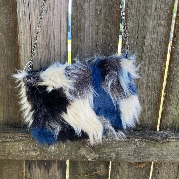 Handbags - Faux Fur Patchwork Crossbody Bag in Blue, Black & Cream
